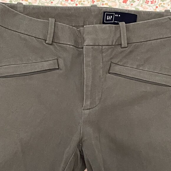 GAP Dark Khaki Skinny Ankle Pants sz 2 R - Picture 1 of 7